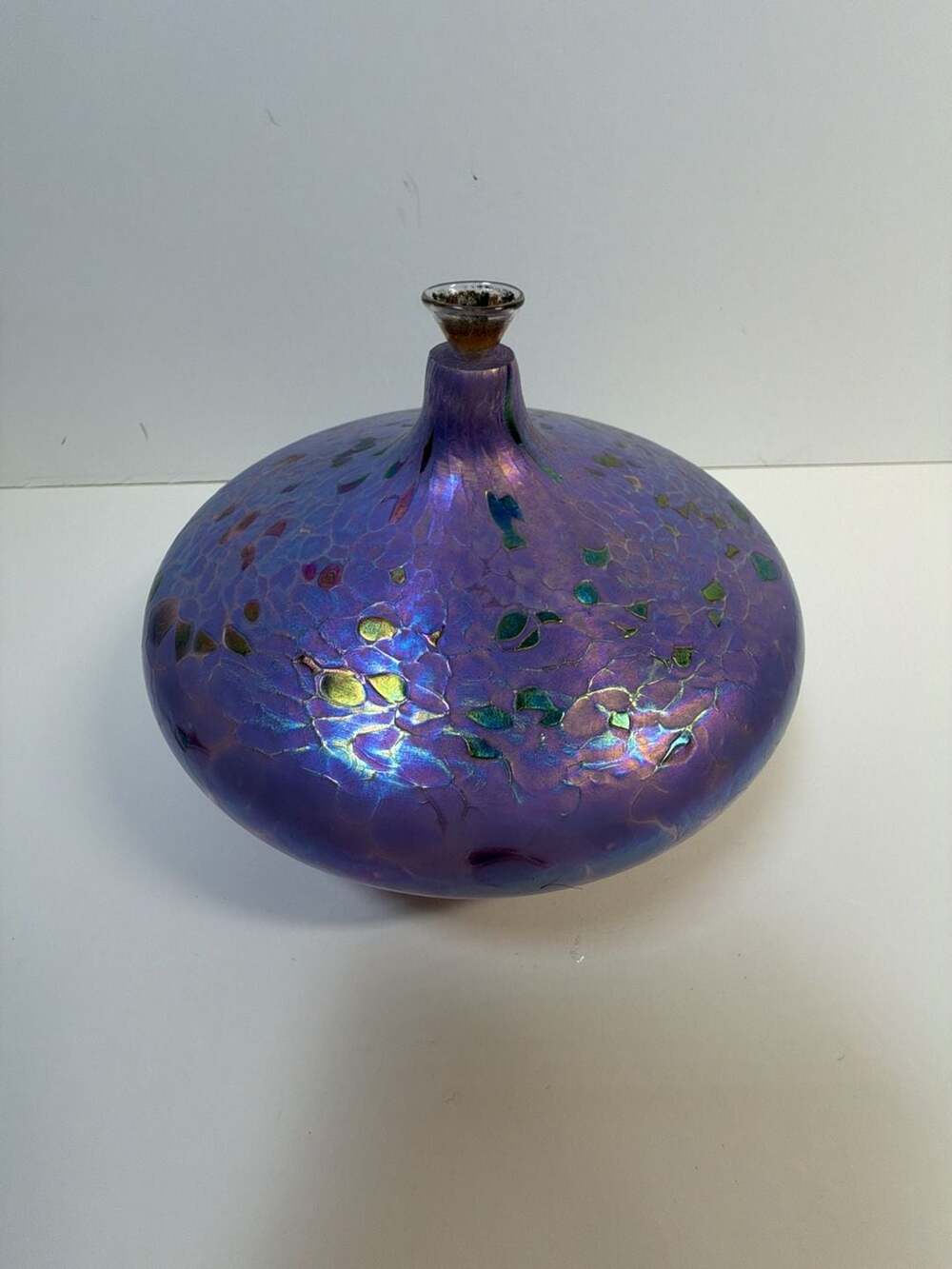 Original Roger Vines 1991 Iridescent Glass Oil Light